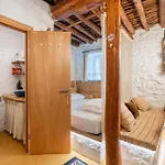 Gospodarstwo wiejskie Mannas House 2 *