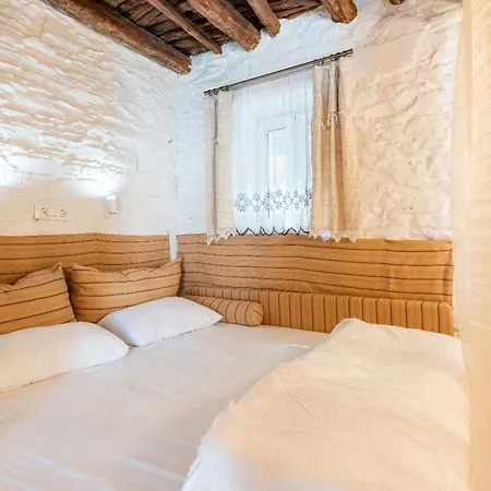 Country house Mannas House 2 *