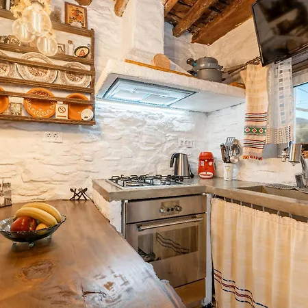 Mannas House 2 Country house